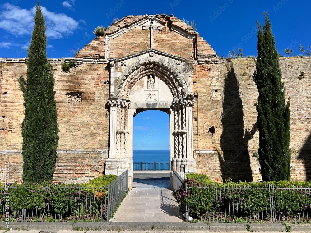 Chiesa di San Pietro (Vasto). Abruzzo, Italia