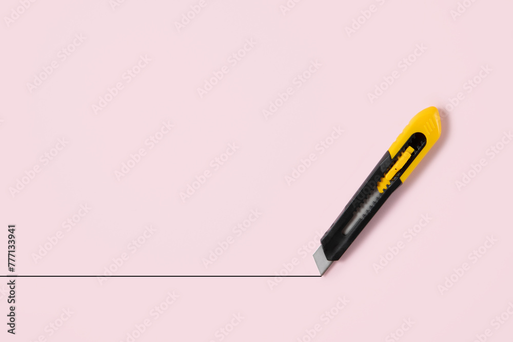 Razor Cutting Paper Razor Cutting Paper