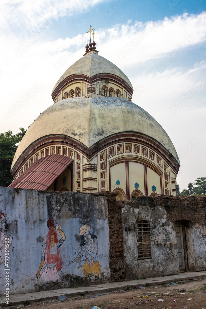Exterior of the Bawali Mondal's Radha Ballav Jiu temple, Bawali, West Bengal, India, Asia