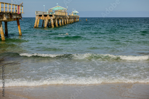Anglins Fishing Pier at Lauderdale-by-the-Sea photo