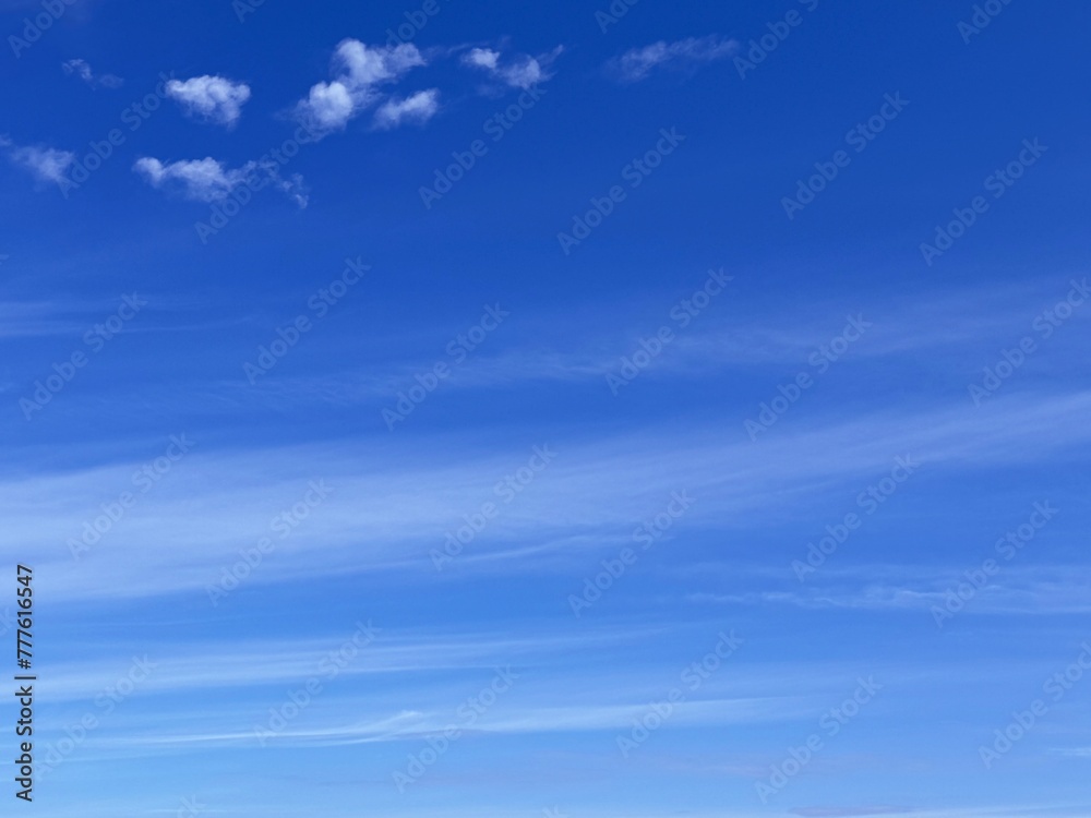 Fototapeta premium Clouds in the blue sky 