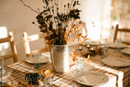 dried flowers on table scape for thanksgiving 