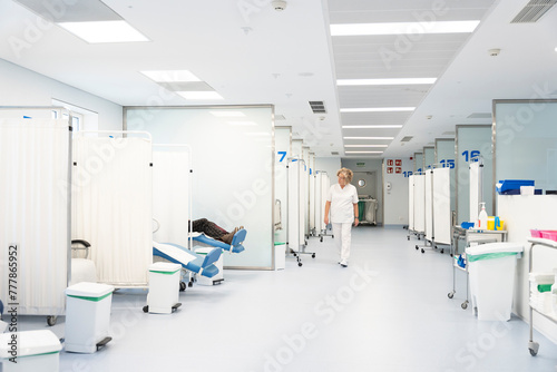 Nurse in a emergency hospital photo