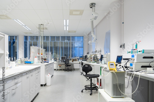 Catalysis Laboratory Room photo