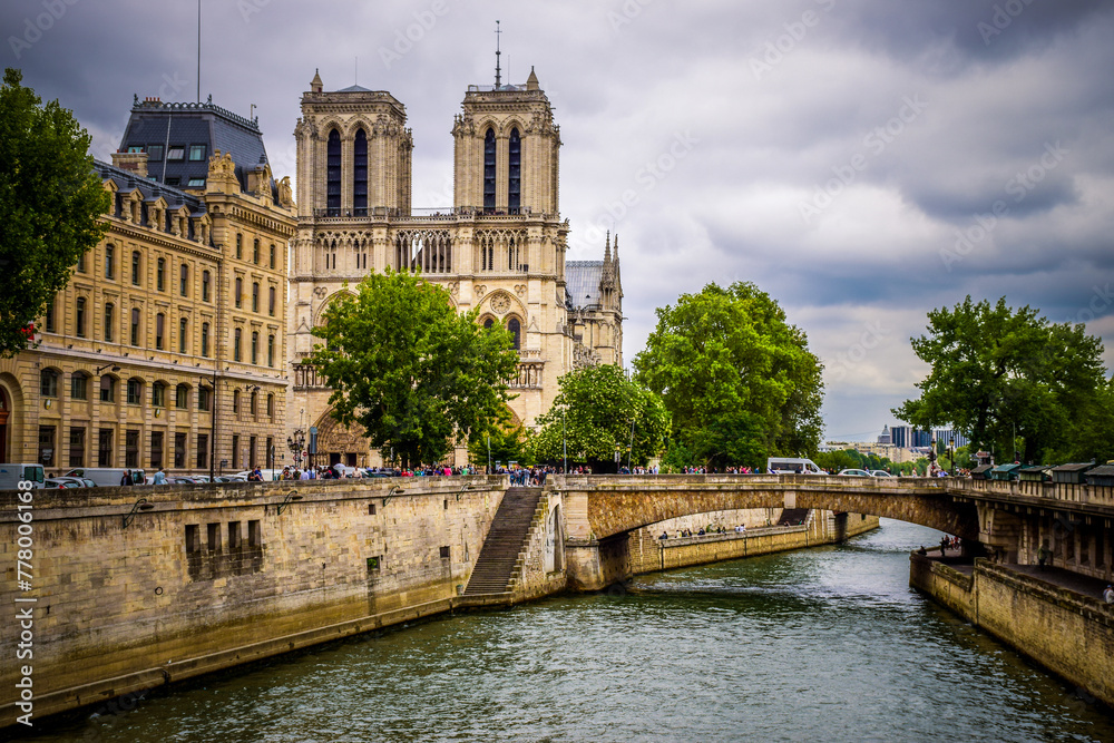 View of the Notre Dame Cathedral and the Pont Cardinal Lustiger (Petit Post) bridge 