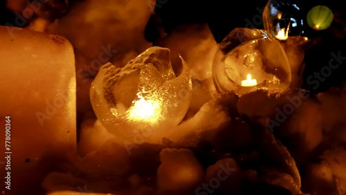 冬の夜を彩る雪み街道いなぶの氷雪灯篭 handheld