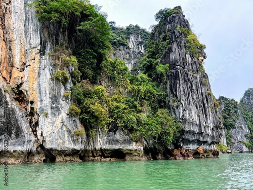 Beautiful scenery of Ha Long Bay Vietnam