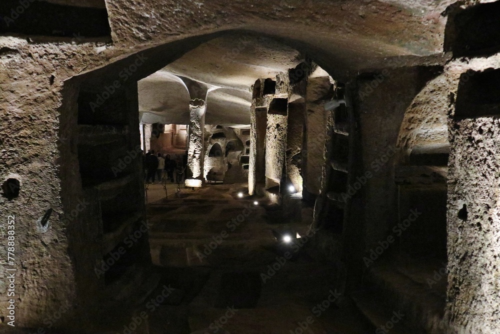 Napoli - Scorcio del livello superiore delle Catacombe di San Gennaro