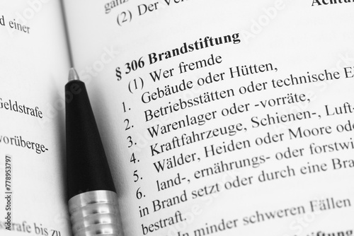 Brandstiftung Paragraf Strafgesetzbuch