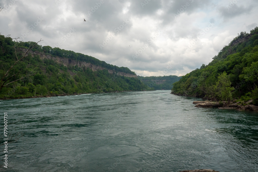 Obraz premium Large canyon with river