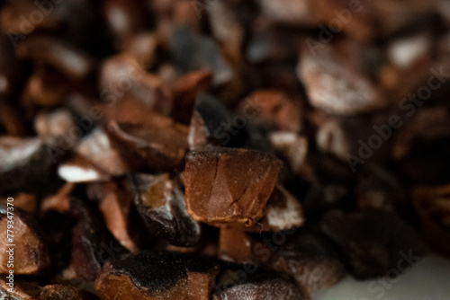 Small dark chocolate pieces (detail)