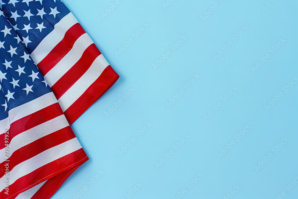Obraz premium Independence Day (July 4th, in the us) Two USA flags on a blue background, copy space concept for National provender day 