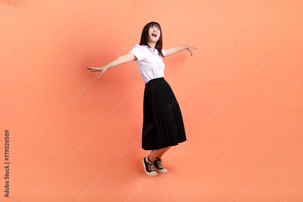 Thai university student uniform