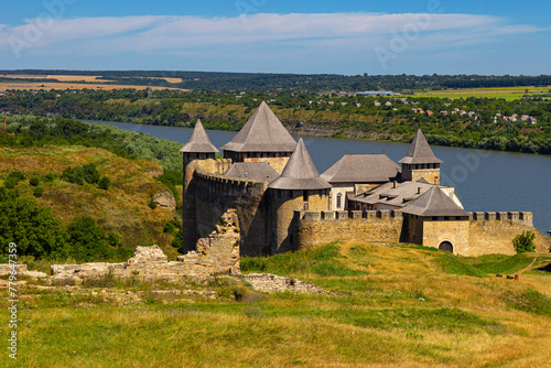 Khotyn castle, complex of fortifications that consist of a 13th-century stronghold and an 18th-century bastion surrounding it. Considered as one of the seven wonders of Ukraine