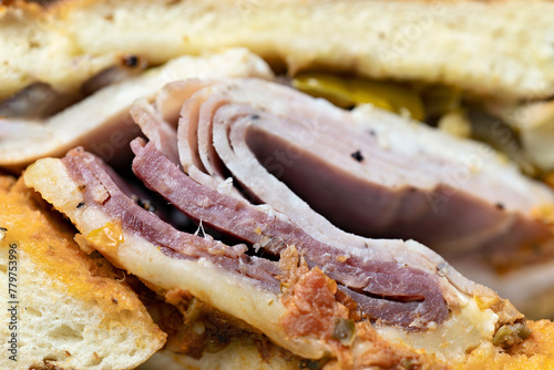 Obraz na płótnie coldcuts deli sandwich w salonie