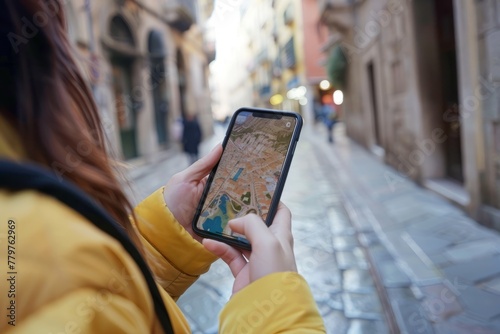 Traveler Using Augmented Reality for City Navigation
