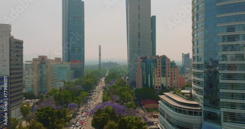 Vista de la ciudad de México, paseo de la reforma por la tarde photo