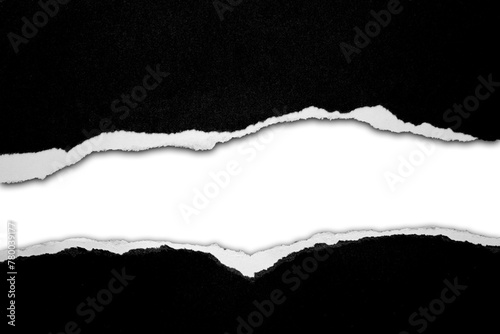 Gap in ripped black paper © Stillfx
