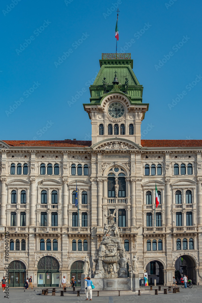 Naklejka premium Town hall at the Piazza della Unit?