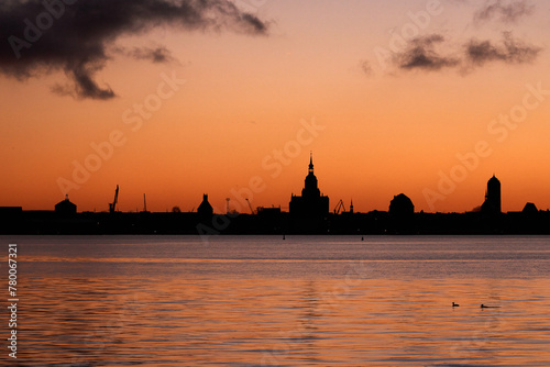 Hanse city Stralsund silhouette in the evening © fotowunsch