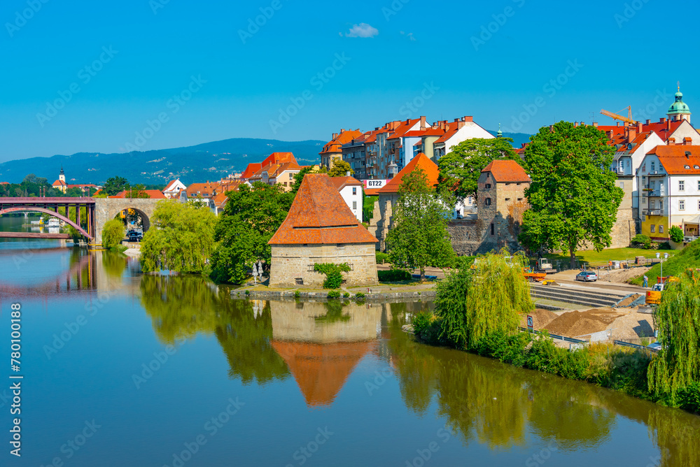 Obraz premium Panorama view of Slovenian town Maribor