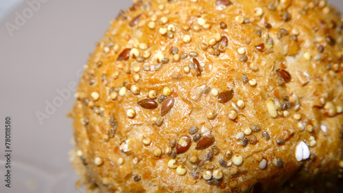 Valokuva Tasty close up of Seeded bread roll