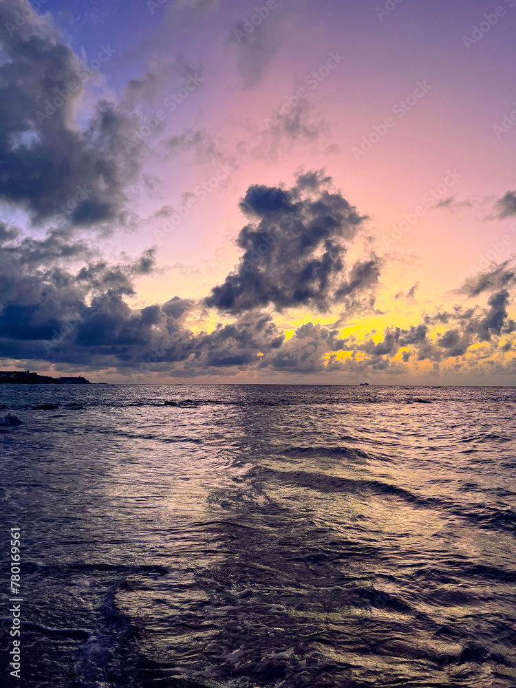 Fototapeta premium sunset over the sea