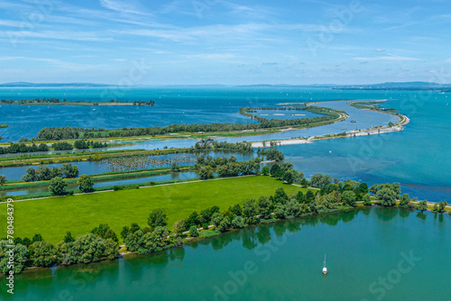 Blick auf die Mündung des Neuen Rhein in den Bodensee