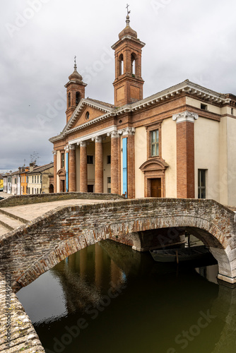 Obraz na płótnie Comacchio is a city and state in the Adria in the province of Ferrara in the region of Emilia-Romagna in Italy w salonie