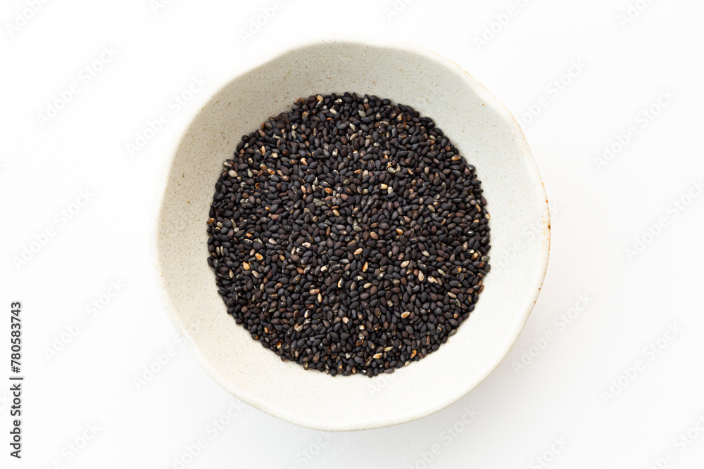 白背景に黒胡麻 白背景に黒胡麻