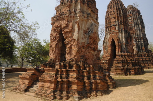 Wat Maha That, Buddhist temple in Ayutthaya, UNESCO World Heritage Site, Thailand, Southeast Asia photo