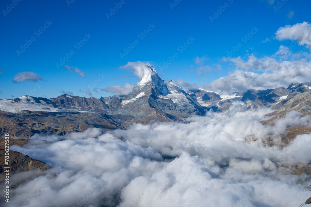 Obraz premium Matterhorn with clouds