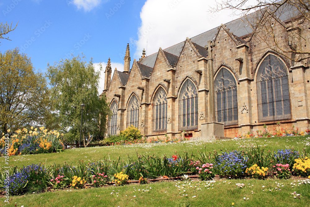 Obraz premium France, Fougeres. Medieval Church of St. Leonard.