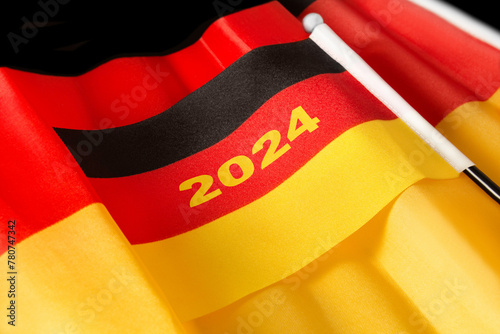 Deutsche Flagge schwarz rot gold   2024
