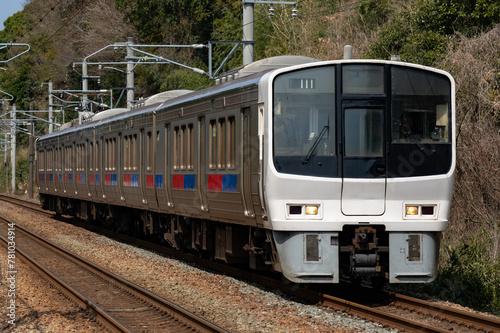 通勤電車 鹿児島本線 811系