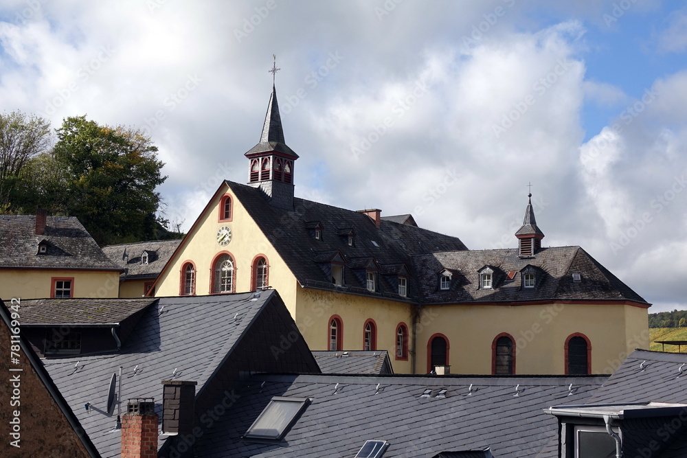 Kloster zur heiligen Familie in Bernkastel-Kues Kloster zur heiligen Familie in Bernkastel-Kues