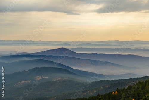 Aerial view of mountains at sunset © Wirestock