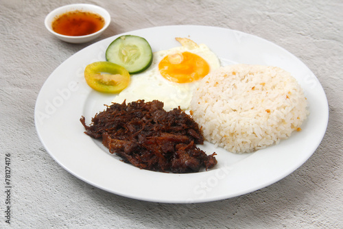 Freshly cooked Filipino food called Tapsilog