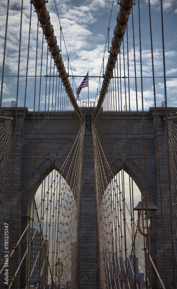 Obraz premium New York (United States), March 22, 2024. Brooklyn Bridge. It joins the boroughs of Manhattan and Brooklyn. It was built between 1870 and 1883
