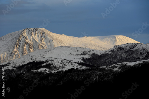 Winter mountains near Gamlem (More og Romsdal, Norway). © andrzej_67