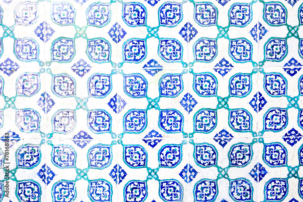 traditional ottoman tiles in mosque İstanbul, blue floral pattern seamless, for background and wallpaper use