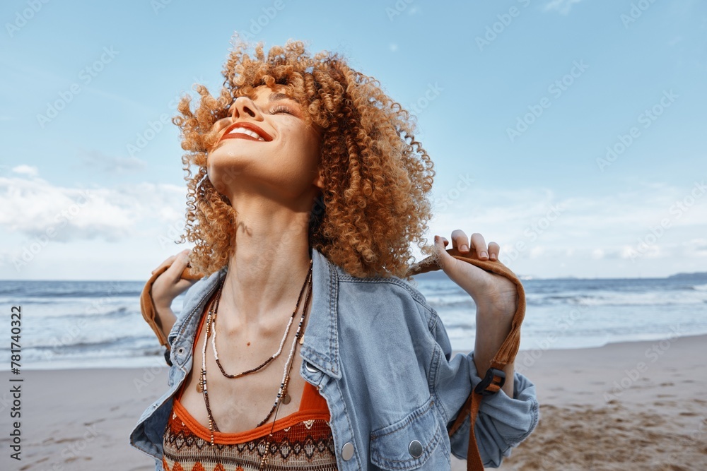 Smiling Woman on Beach, Backpacking through Nature: A Joyful Hippie's Vacation - obrazy, fototapety, plakaty 