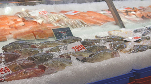 Fish mongers retail display at the Sydney fish markets, window, glass