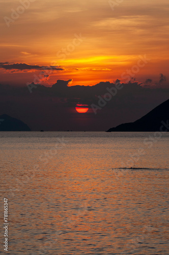 Sunrise on Nha Trang sea