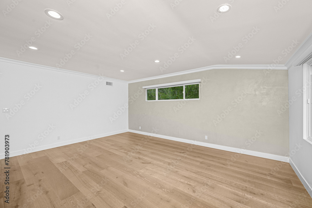 Obraz premium Remodeled home in Los Angeles, with empty rooms
