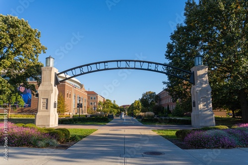 Wallpaper Mural Arch entrance to the Purdue University in West Lafayette, Indiana Torontodigital.ca