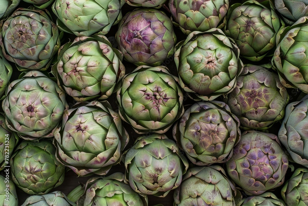 Obraz premium Fresh artichokes origin