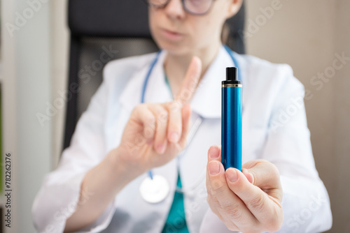 doctor refuses vape, stop smoking, rejection of disposable ecigarettes photo