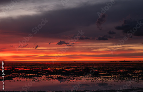 Roter Sonnenuntergang vor Cuxhaven Sahlenburg photo