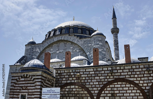 Moschea Mihrimah Sultan (Edirnekapı) ,questa moschea si trova nel quartiere di Edirnekapı, sulla penisola storica della città,Fu progettato dal famoso architetto Mimar Sinan (2) photo